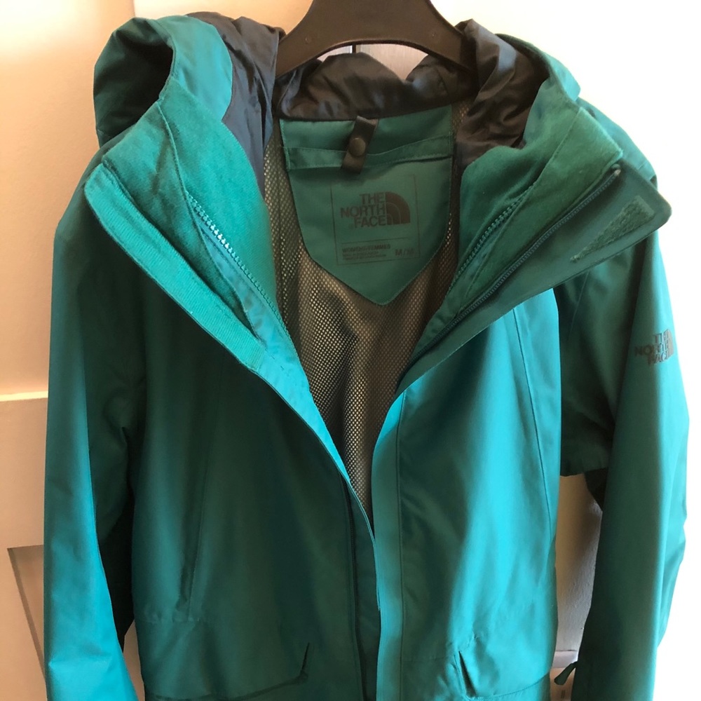The North Face Initiator Shell
